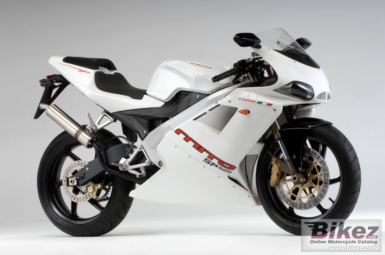 Big Cagiva mito sp525 picture and wallpaper from Bikez.com